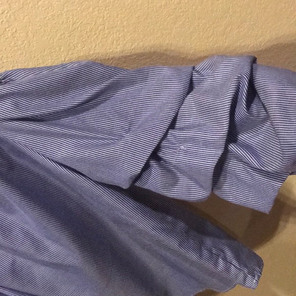 Off the shoulder striped shirt - Picture 2 of 3